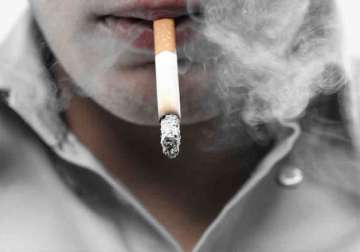 smoking leads to vision loss