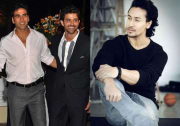 Akshay Kumar with Hrithik Roshan, Tiger Shroff