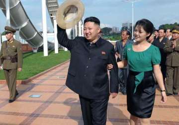Jong-Un with sister