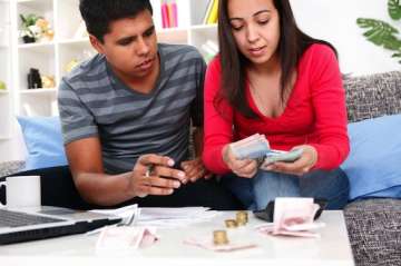 Money does matter in romantic relationships: Study