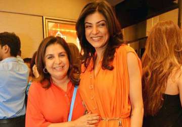 Sushmita Sen with Farah Khan