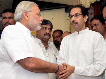 Narendra Modi with Udhav Thackeray