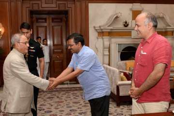 Delhi CM Kejriwal meets President