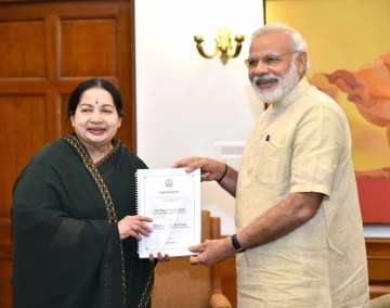 Jayalalithaa meets PM Modi