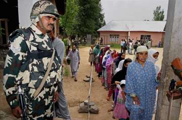 Polling in Anantnag ends peacefully