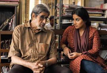 Vidya Balan and Amitabh Bachchan in TE3N