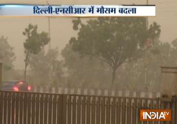 Heavy rain, thundershower lash Delhi-NCR