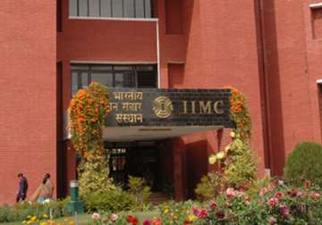 IIMC to provide consultancy for community radio