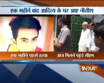 Nitish Kumar meets victim Aditya’s kin