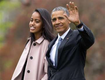 Obama and his daughter Malia
