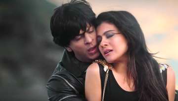 Shah Rukh Khan and Kajol’s ‘Gerua’ love is ruling the Internet