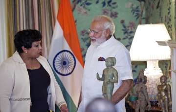 Prime Minister Narendra Modi with US Attorney General Loretta Lynch
Change Capti