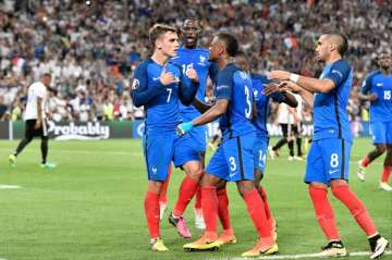 France to face Portugal