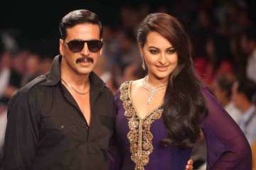 Akshay Kumar with Sonakshi Sinha