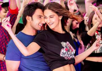 Ranveer Singh and Vaani Kapoor in Befikre