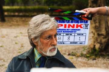 Shoojit Sircar dubs Amitabh Bachchan as an intelligent actor