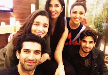 Kat, Alia, Sid, Aditya and Parineeti