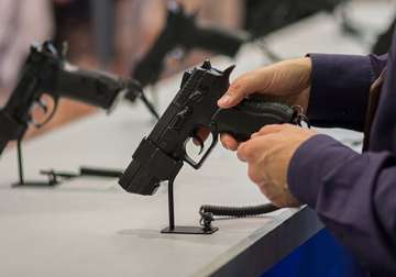 Please leave your guns at home, Canada tells US tourists