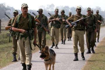 Pathankot, Gurdaspur on terror alert after call from Pakistan intercepted