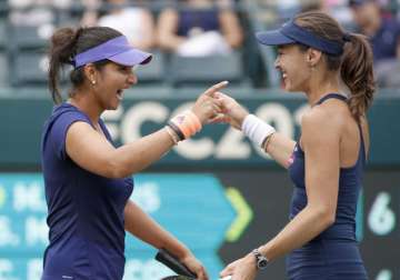 Sania Mirza and Martina Hingis