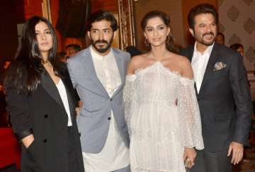 When father Anil Kapoor almost broke into tears at music launch of 'Mirzya'