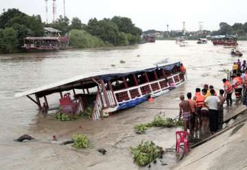 Boat capsizes in Thailand, 13 dead, over 30 injured