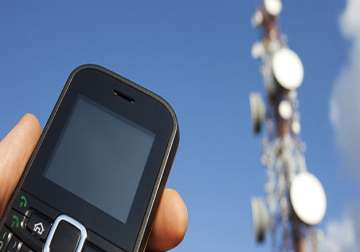 New material can block cellphone radiation