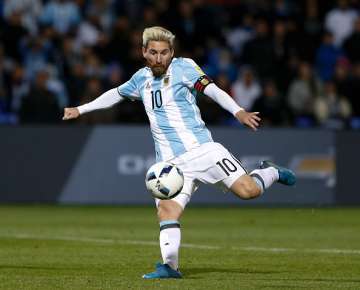 Messi’s goal helps Argentina beat Uruguay 1-0