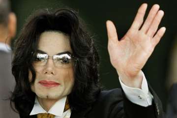 Celebrity choreographer claims Michael Jackson ran child sex abuse operation