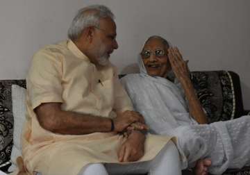 On his 66th birthday, PM Modi seeks mother’s blessings