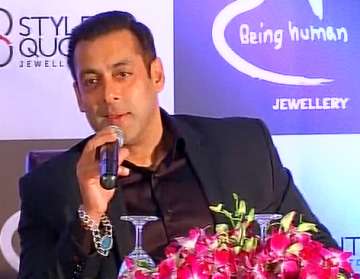 Salman Khan comes out in support of Pakistani actors