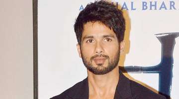 Shahid Kapoor imparts ‘gyaan’ on how choosing movies is a tricky business