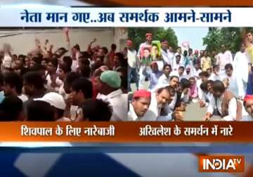 Akhilesh Yadav’s supporters demand his reinstatement as state president of SP