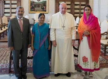 External Affairs Minister Sushma Swaraj with Pope Francis at Vatican 