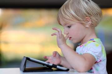 Touchscreens may help toddlers develop better motor skills