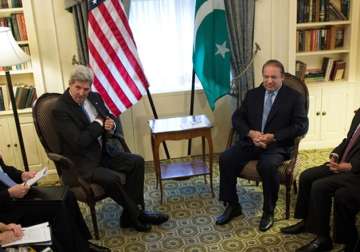 John Kerry and Nawaz Sharif