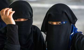 Muslim students decries dress code in Kurla College