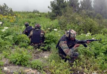 File pic - Indian jawans retaliate to Pakistani firing along LoC