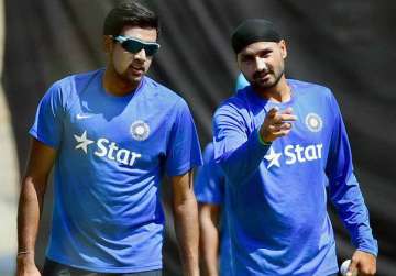 Ravichandran Ashwin, Virat Kohli, Harbhajan-Ashwin