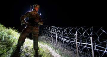 Indian troops destroy four Pakistani posts across LoC