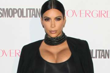 Fake police held Kim Kardashian at gunpoint in Paris, says spokesperson