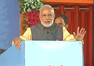 PM  Modi addressing a gathering of ex-servicemen in Bhopal. 