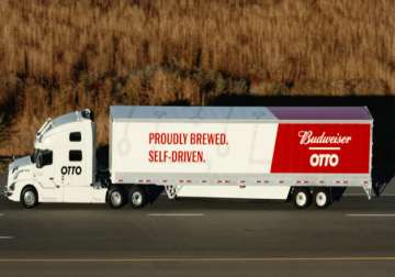 Self-driving truck delivers world’s first shipment in US - 50,000 beer cans 