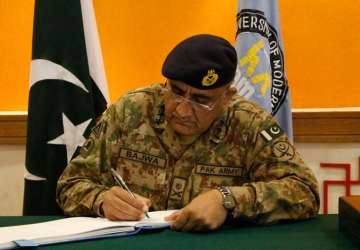 Lt Gen Qamar Javed Bajwa