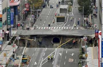 A massive sinkhole appeared in the middle of a city in Japan