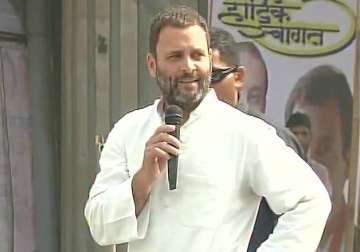 Congress vice president Rahul Gandhi addressing party workers in Mumbai 