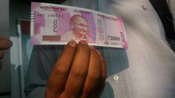 Demonetisation, Labourer, Rs 2,000 note, suicide