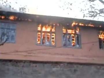 School burning in Kashmir