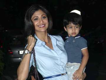 Shilpa Shetty with her son- India tv