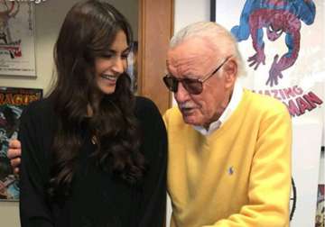 Sonam Kapoor shares a ‘superhero’ moment with Marvel creator Stan Lee